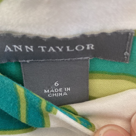 Ann Taylor Knee Length Side Zip A-Line Floral Skirt Cotton/Silk Size 6 - Picture 4 of 8